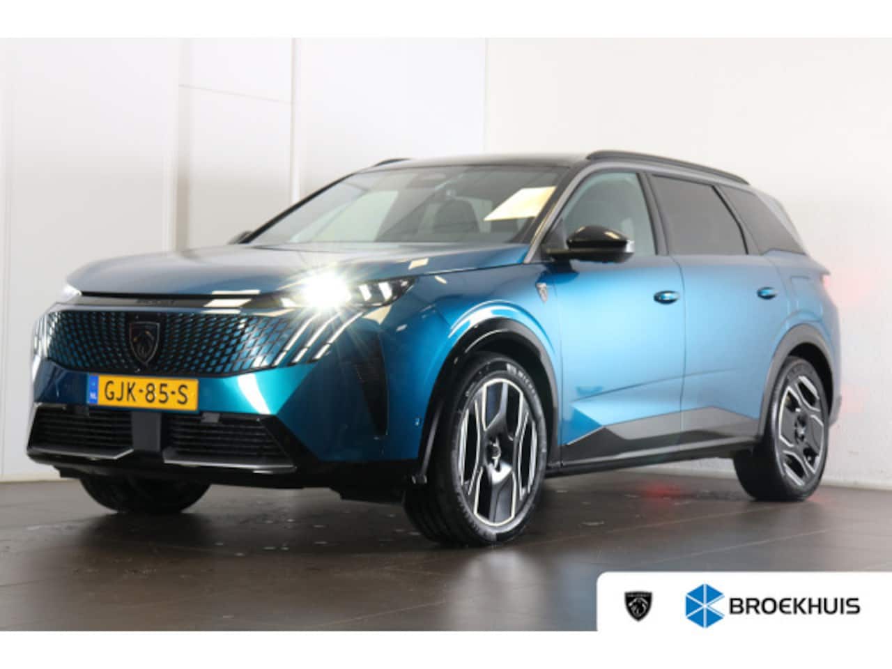 Peugeot e-5008 - GT 73 kWh | Warmtepomp | Navi | Camera | Verwarmde stoelen en stuur | LED Koplampen | Keyl - AutoWereld.nl
