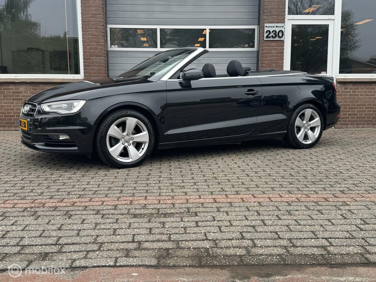 Audi A3 Cabriolet - 1.4 TFSI CoD PRO LINE S AIRCO/PDC/NAVI - AutoWereld.nl