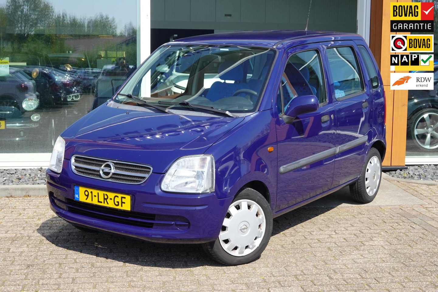 Opel Agila - 1.2-16V Comfort 1.2-16V Comfort - AutoWereld.nl