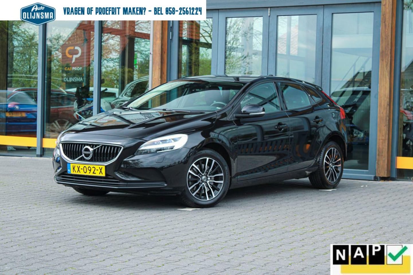 Volvo V40 - 2.0 T2 Nordic+|LED|Camera|Stoelverwarming|Trekhaak - AutoWereld.nl