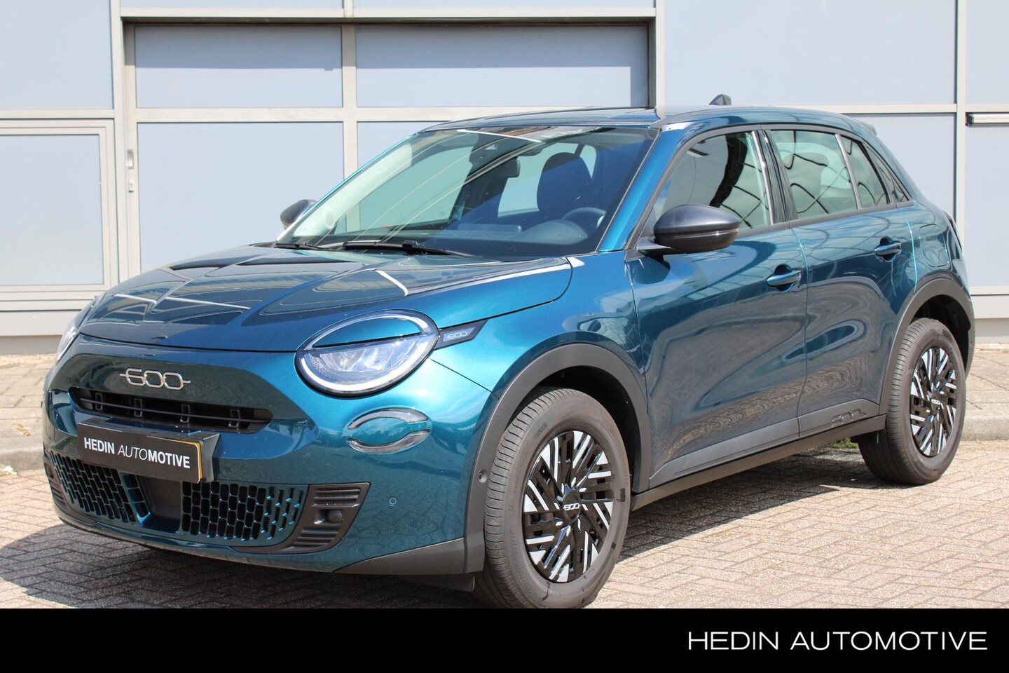 Fiat 600 - 1.2 Hybrid 145pk Urban Fiat 600 1.2 Hybrid 136pk Urban | Draadloos Apple CarPlay / Android - AutoWereld.nl
