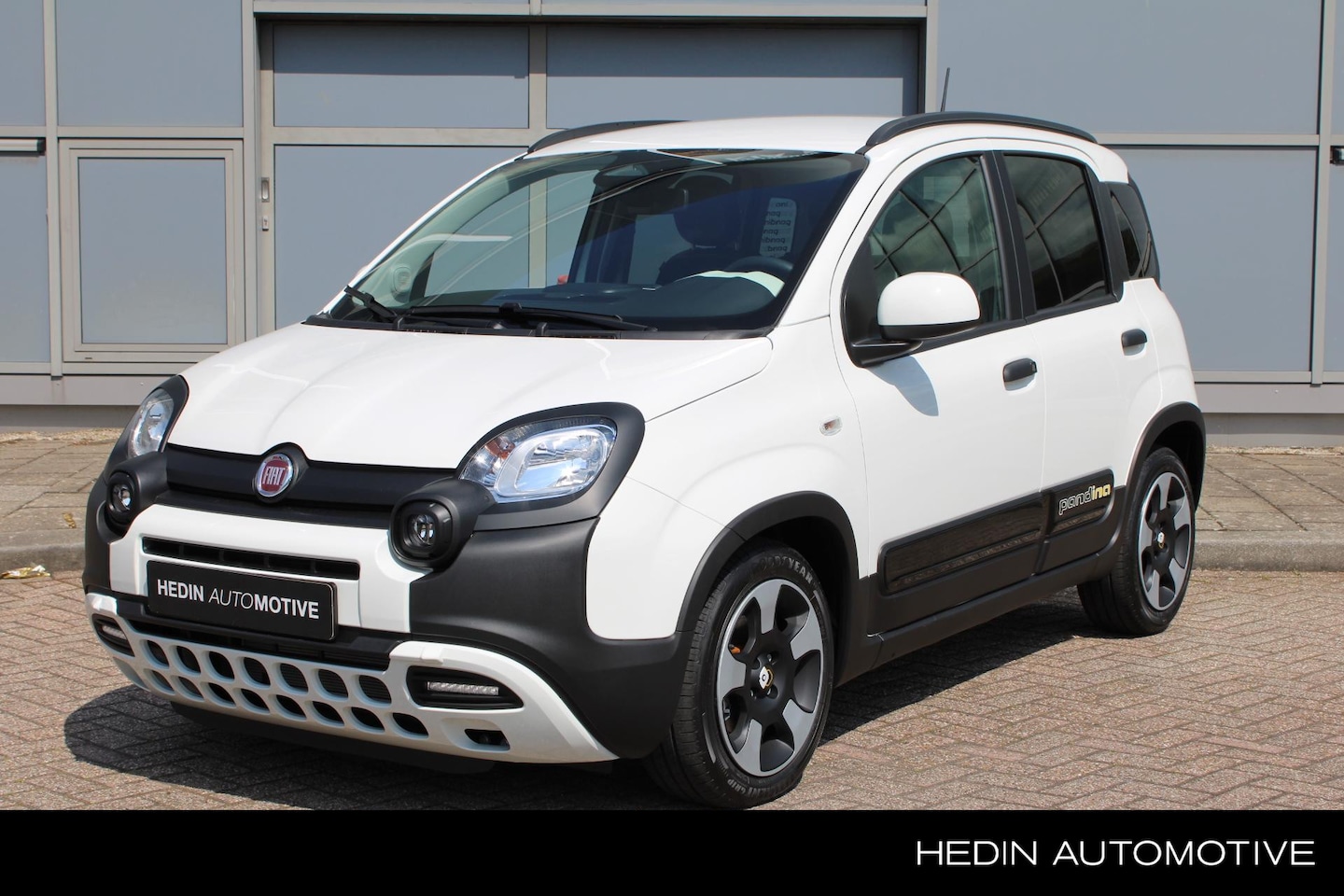 Fiat Panda - 1.0 Hybrid Pandina | Navigatie via App | Apple Carplay/Android Auto | Airco | Cruise contr - AutoWereld.nl