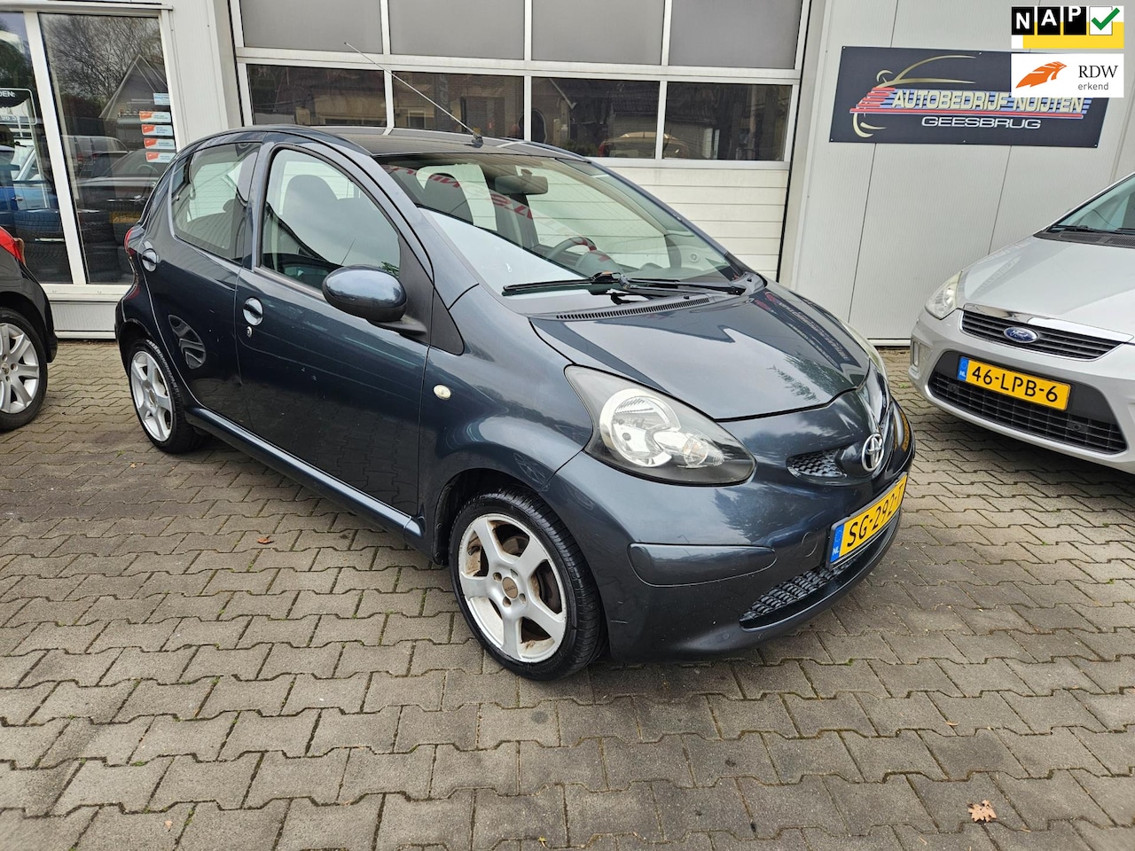 Toyota Aygo - 1.0-12V 5-DEURS..AIRCO - AutoWereld.nl