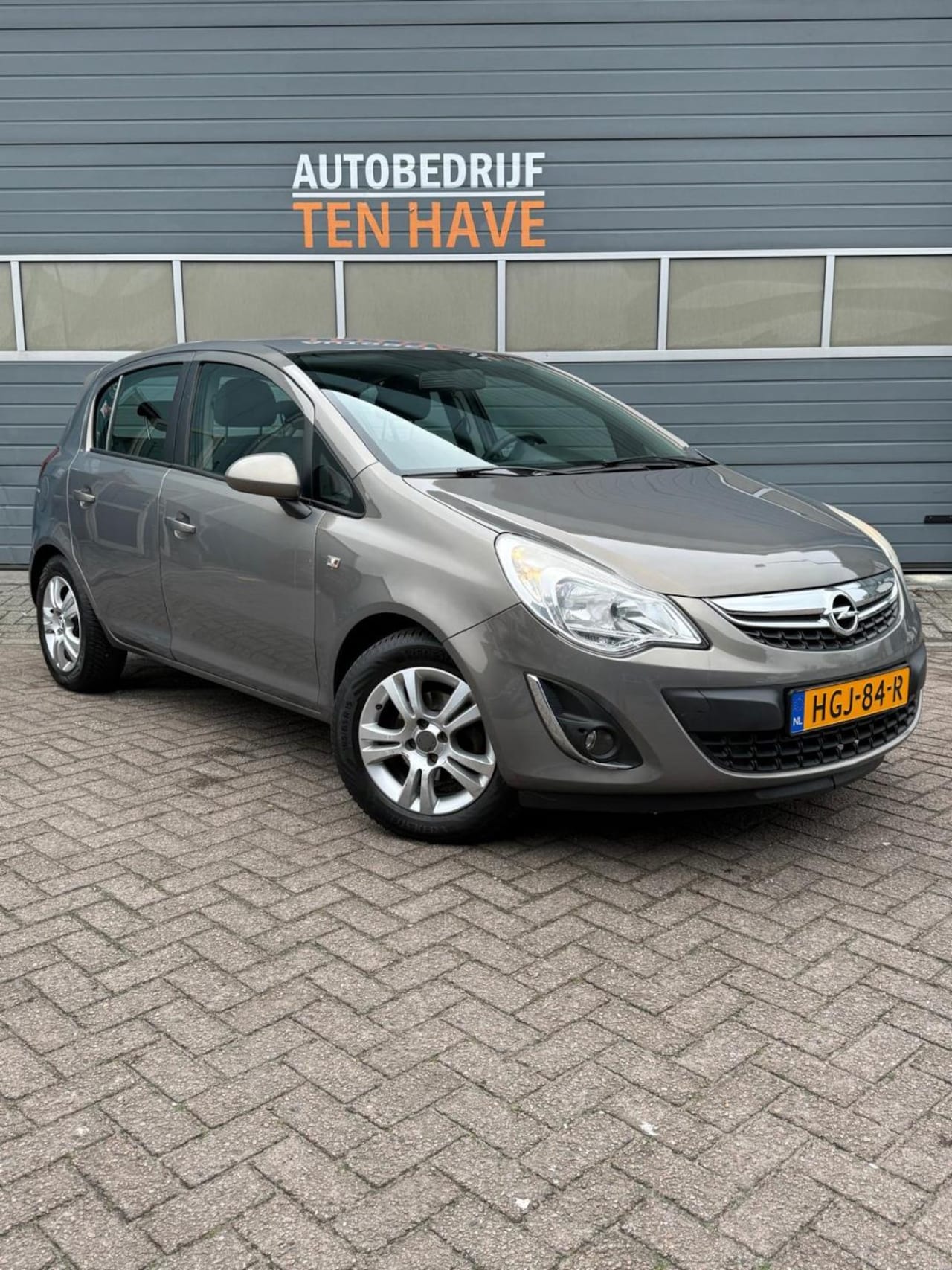 Opel Corsa - 1.2 | CRUISE CNTRL | AIRCO | 1E EIGENAAR | APK | ELEK RAM | - AutoWereld.nl