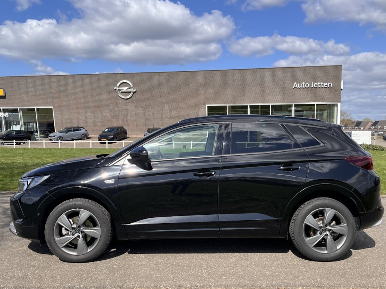 Opel Grandland - 1.2 Turbo Ultimate #RIJKLAAR# - AutoWereld.nl