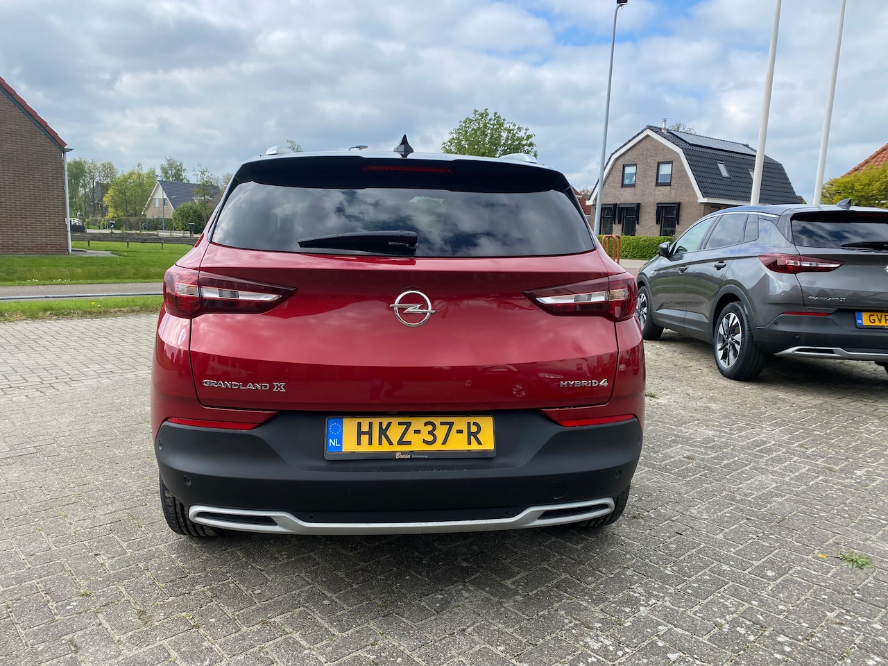 Opel Grandland X - 1.6 Turbo Hybrid4 Innovation Eerste eigenaar