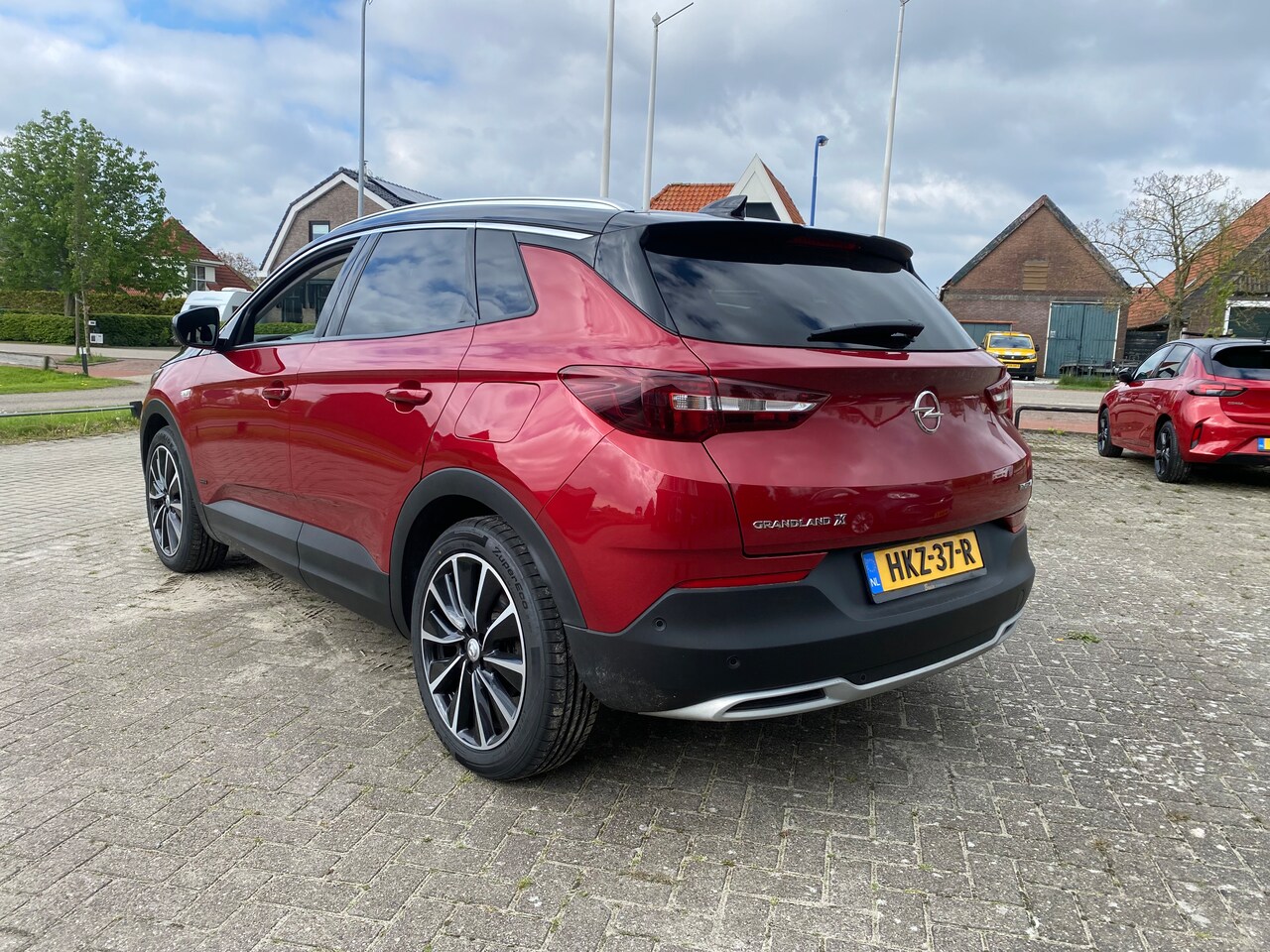 Opel Grandland X - 1.6 Turbo Hybrid4 Innovation Eerste eigenaar