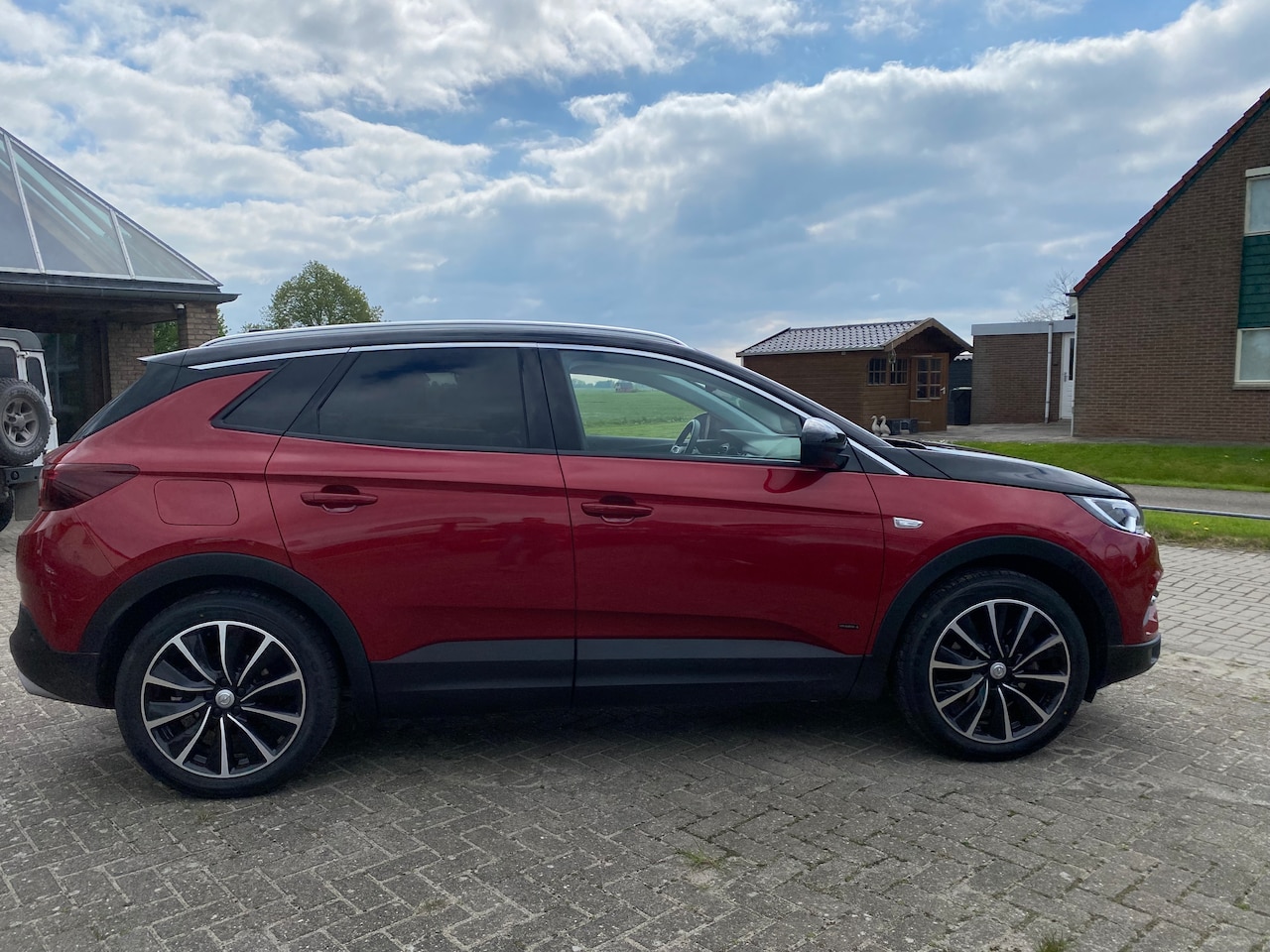 Opel Grandland X - 1.6 Turbo Hybrid4 Innovation Eerste eigenaar