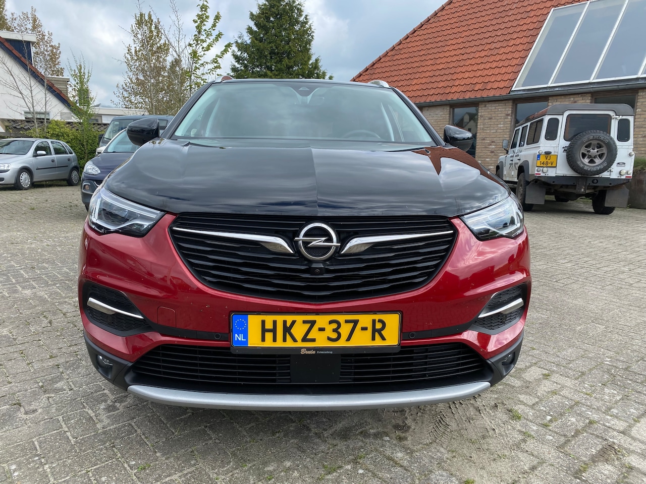 Opel Grandland X - 1.6 Turbo Hybrid4 Innovation Eerste eigenaar