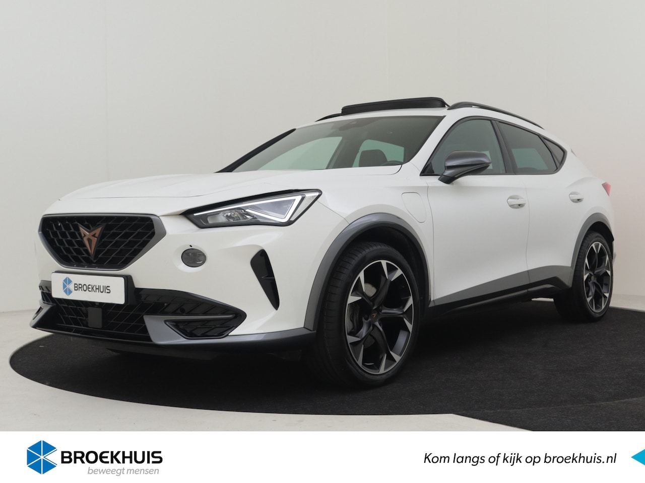 CUPRA Formentor - 1.4 TSI e-Hybrid Essential 204pk Panorama dak | Adaptief cruise control | Privacy glass | - AutoWereld.nl