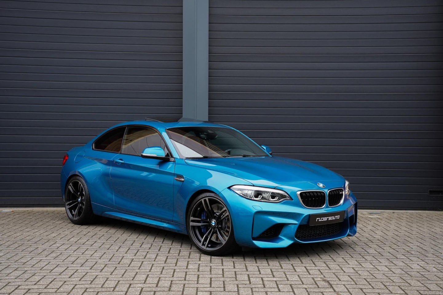 BMW 2-serie Coupé - M2 DCT LCI | Schuifdak | Harman Kardon | Verlaagd H&R | Adaptive LED | 2e eigenaar | Long - AutoWereld.nl