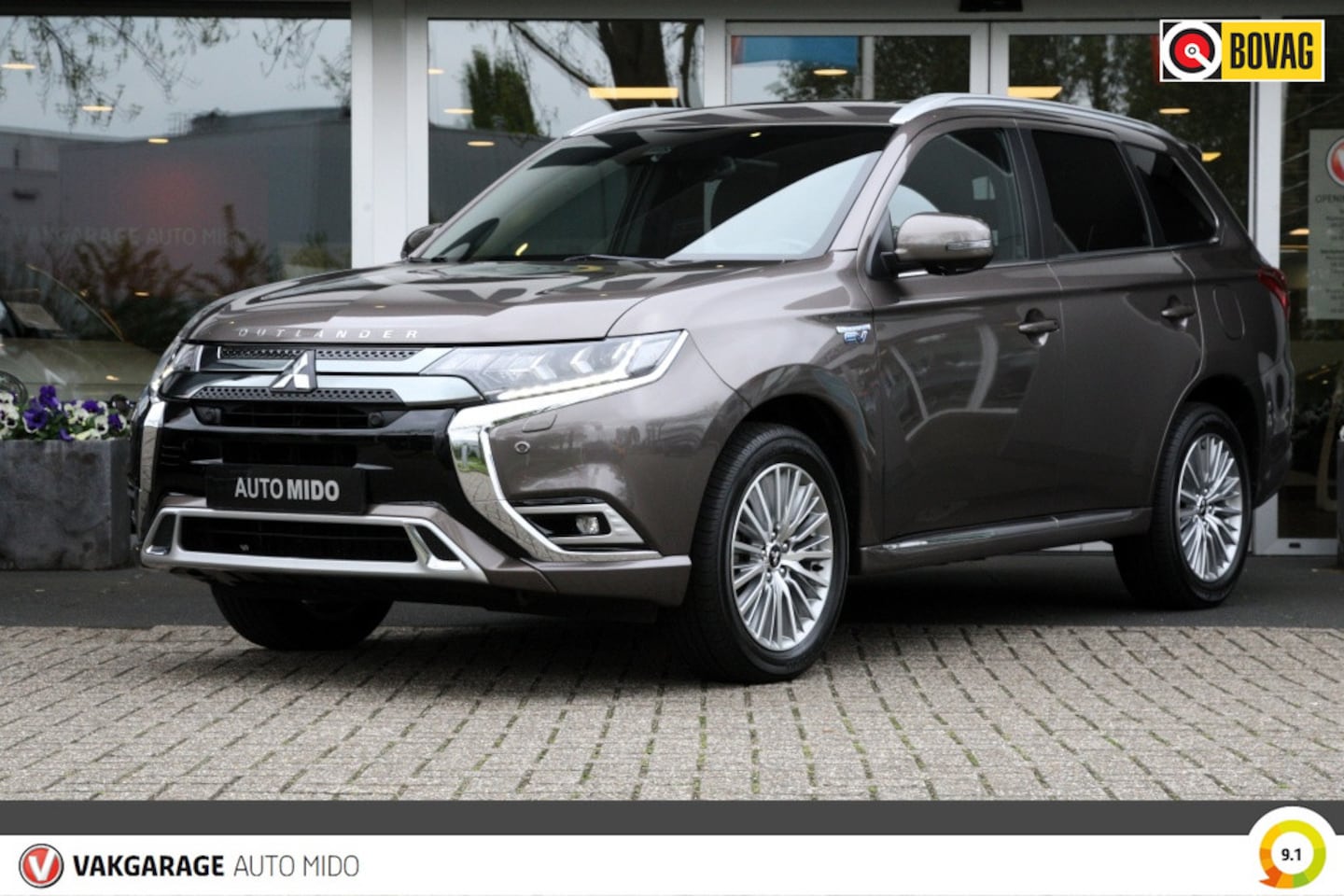 Mitsubishi Outlander - 2.4 PHEV Instyle+ 2.4 PHEV Instyle - AutoWereld.nl