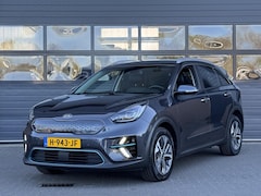 Kia e-Niro - EXECUTIVELINE 64 KWH I AUTOMAAT I APPLE/ANDROID I ACHTERUITRIJCAMERA I CLIMATE CONTROL
