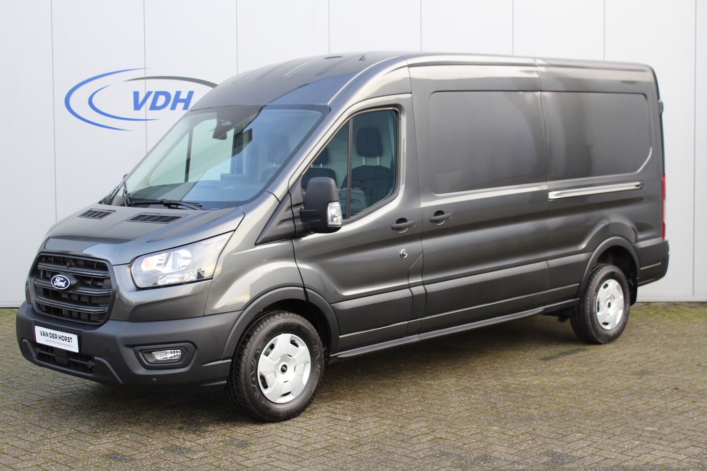 Ford Transit - 350 2.0 165 pk EcoBlue L3H2 Trend Automaat L+R zijschuifdeur - AutoWereld.nl