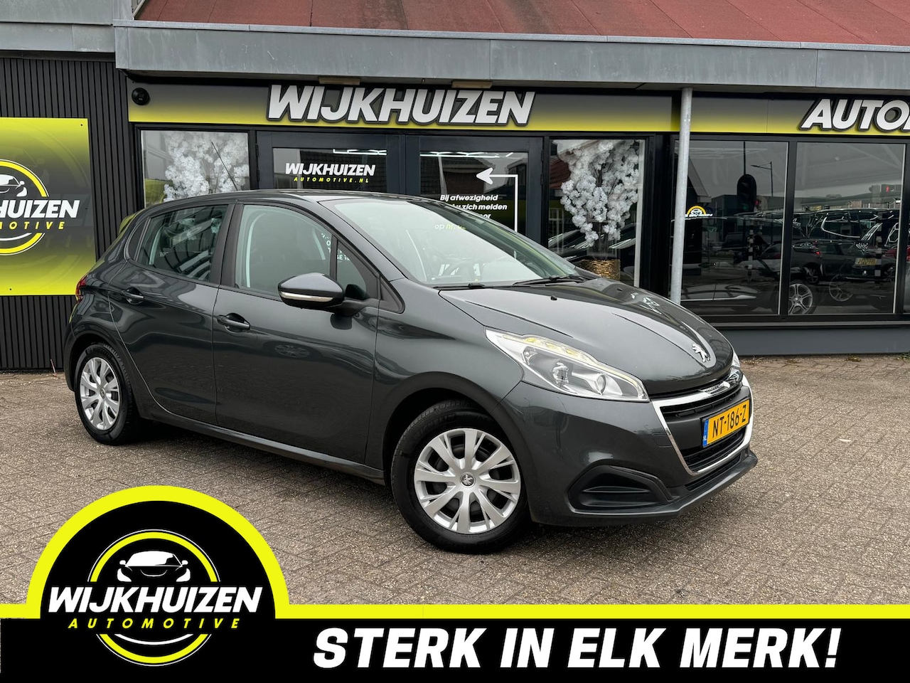 Peugeot 208 - 1.2 PureTech Active met Airco !!! Navigatie !!! Dealer Onderhouden !!! - AutoWereld.nl