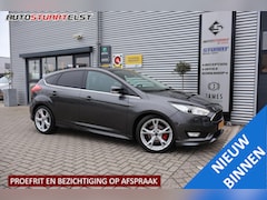 Ford Focus - 1.5 Titanium Carplay | Camera | Stoel+Stuur Verwarming | Full Leder | Parkeerhulp | PDC |