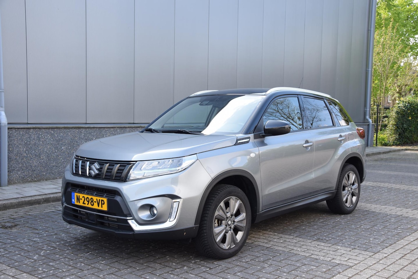 Suzuki Vitara - 1.4 Boosterjet Select Smart Hybrid | Trekhaak | Dealer onderhouden | Apple carplay/android - AutoWereld.nl