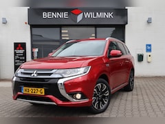 Mitsubishi Outlander - 2.0 PHEV Executive Edition Trekhaak/Navi/Standkachel