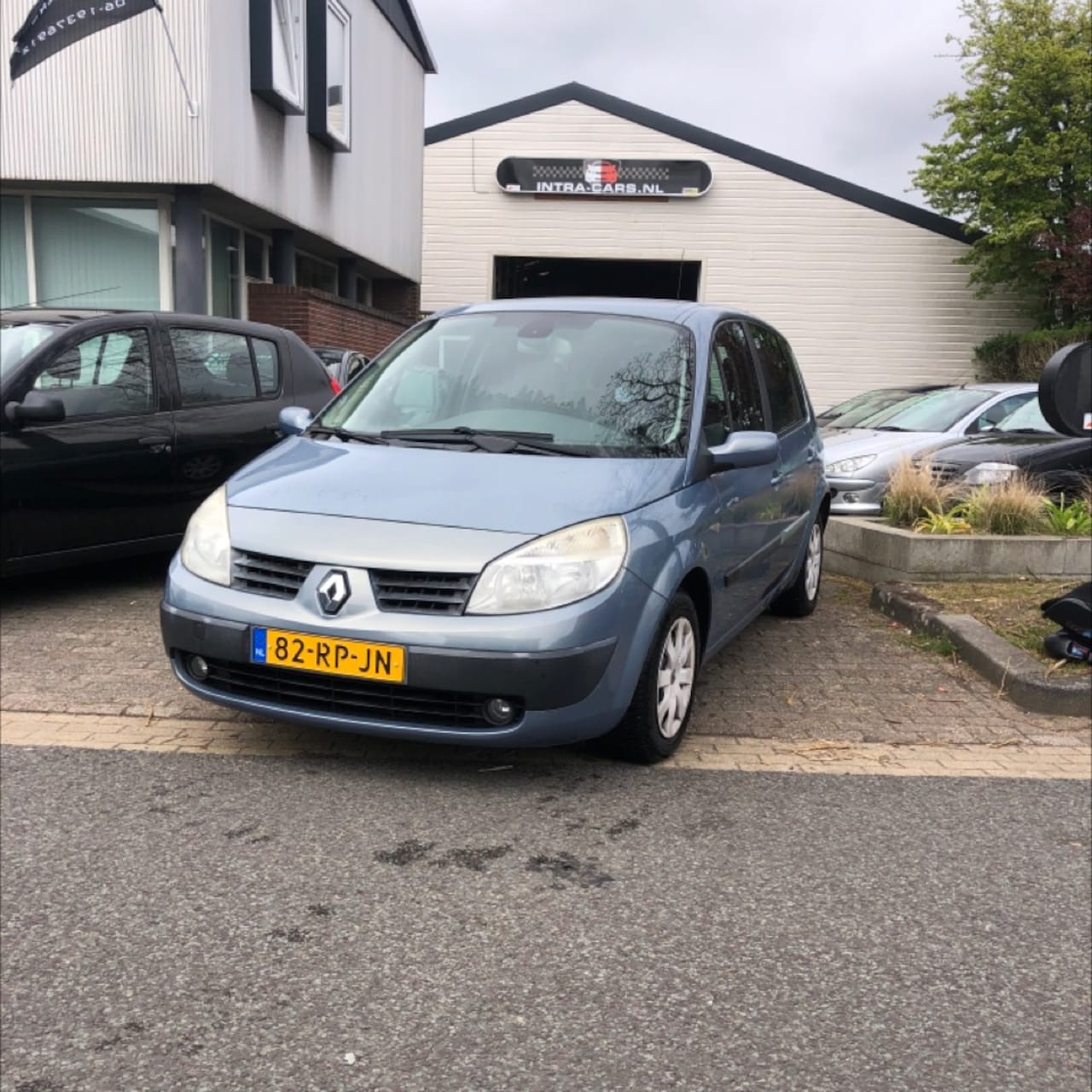 Renault Scénic - 1.6-16V Privilège Comfort 1.6-16V Privilège Comfort,Airco enz enz. Apk 21-10-2025 - AutoWereld.nl