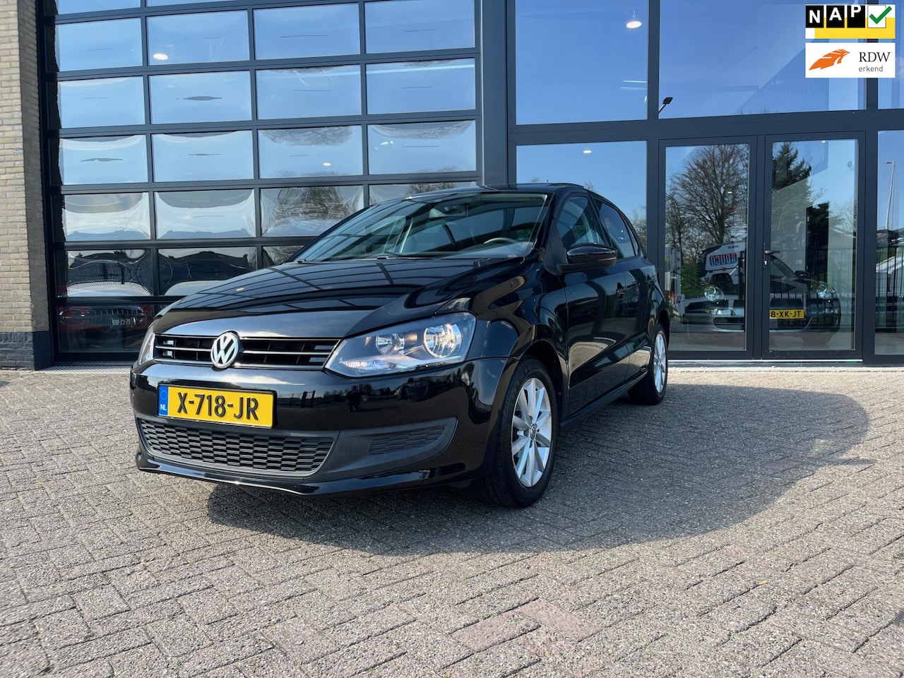 Volkswagen Polo - Highline, Panodak, Dealer onderh, Automaat - AutoWereld.nl