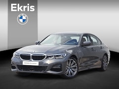 BMW 3-serie - Sedan 330i | High Executive | M Sportpakket | Harman Kardon | Head-Up | Laserlight | Achte