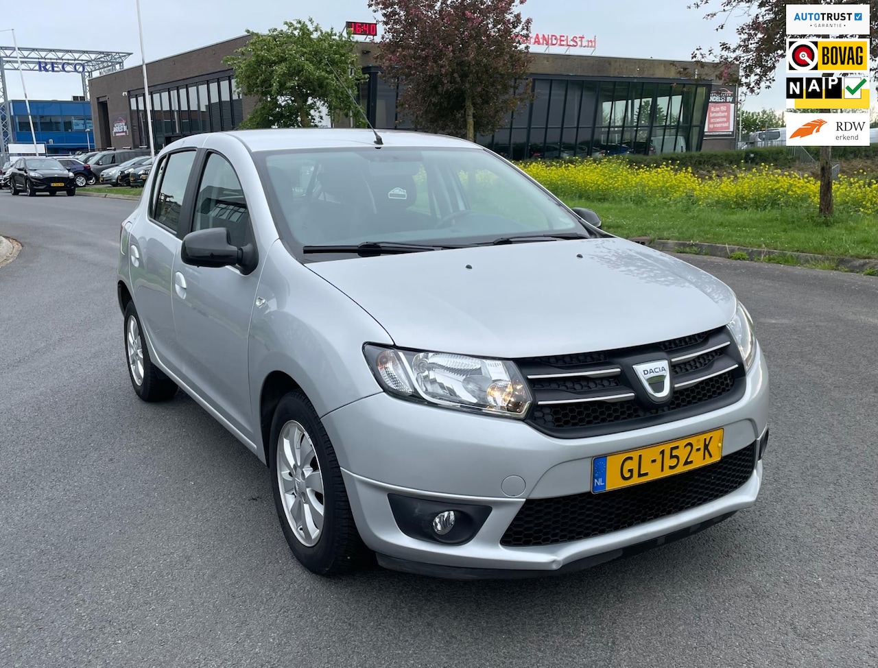 Dacia Sandero - 0.9 Tce Blackline 0.9 TCe Blackline, 5drs, Airco, Cruise, Lmv, 2e eig afk, Geen import, Nap, Unieke kmstand! - AutoWereld.nl