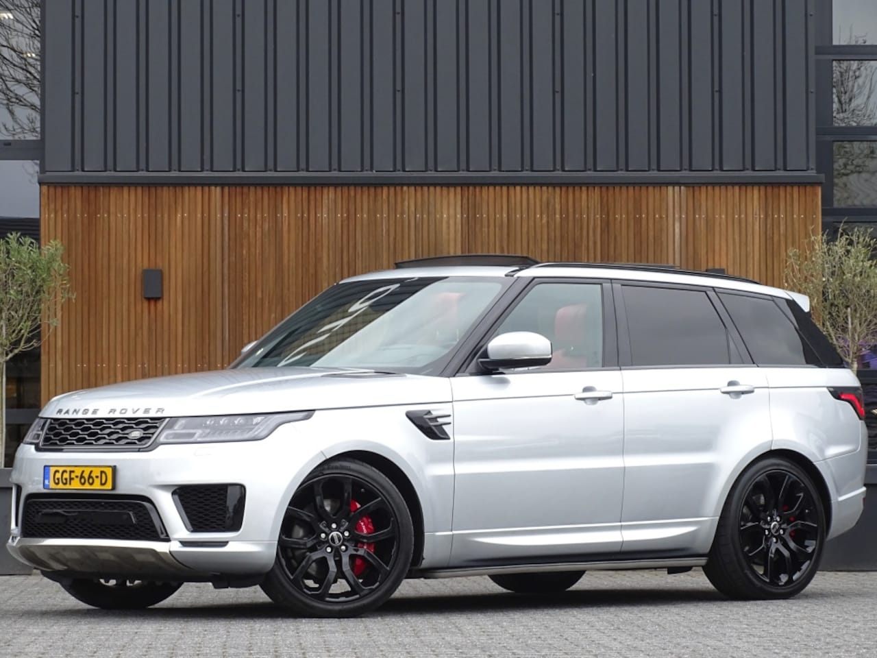 Land Rover Range Rover Sport - P400e 405PK Hybrid HSE R-Dynamic / LED - AutoWereld.nl
