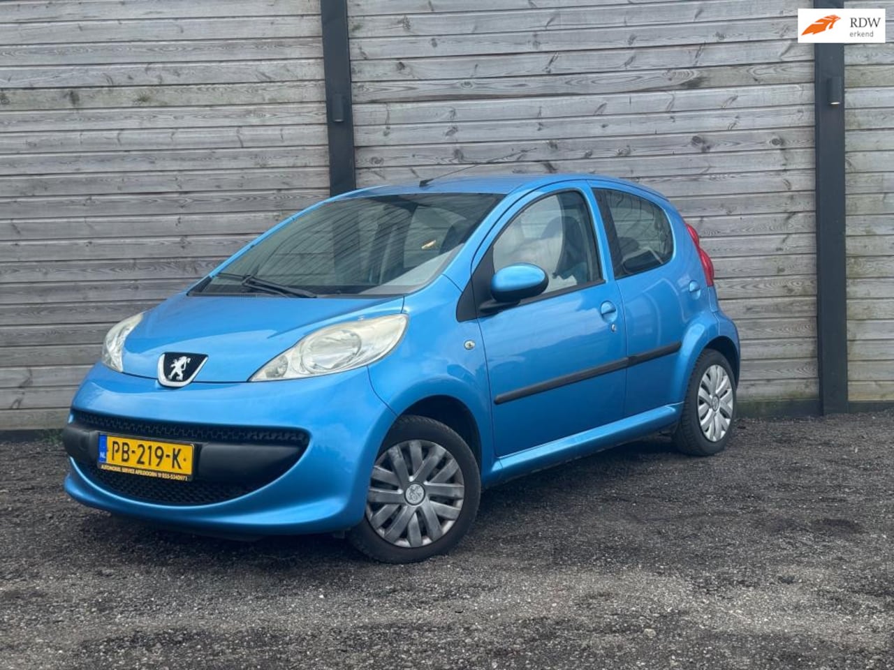 Peugeot 107 - 1.0-12V XR 1.0-12V XR - AutoWereld.nl