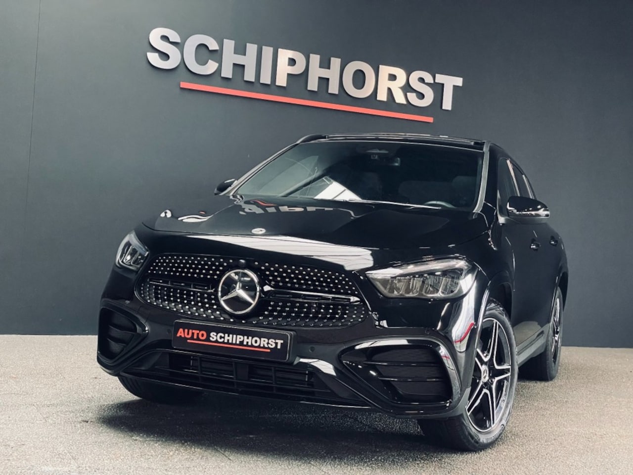 Mercedes-Benz GLA-Klasse - 250e Hybride AMG/Panorama/camera/new model/nightpakket 19 - AutoWereld.nl
