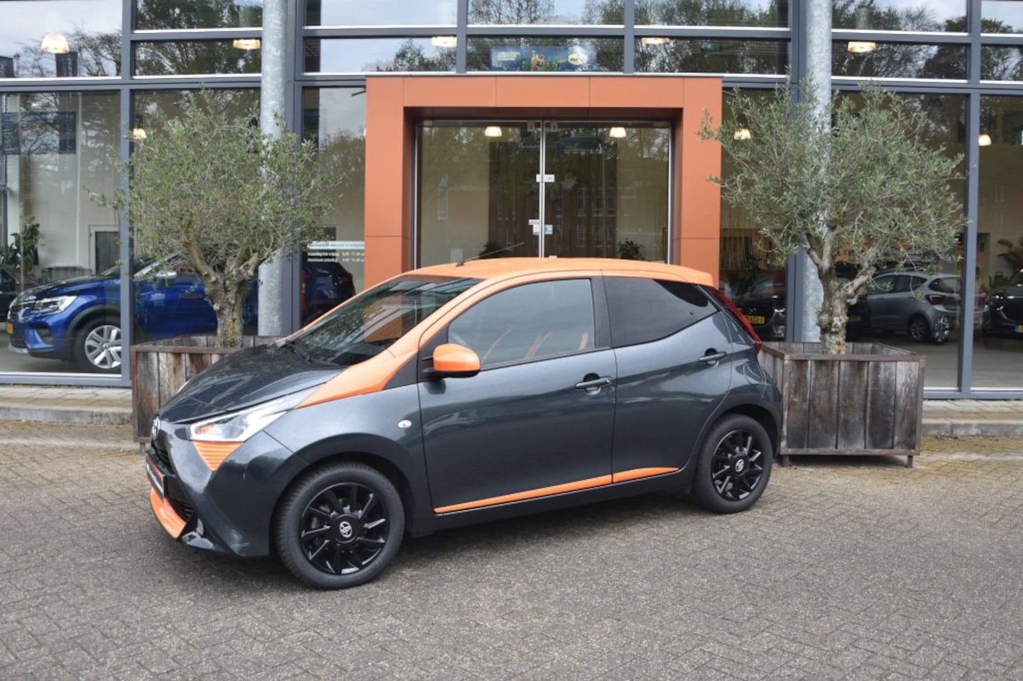 Toyota Aygo - 1.0 VVT-I JBL - AutoWereld.nl