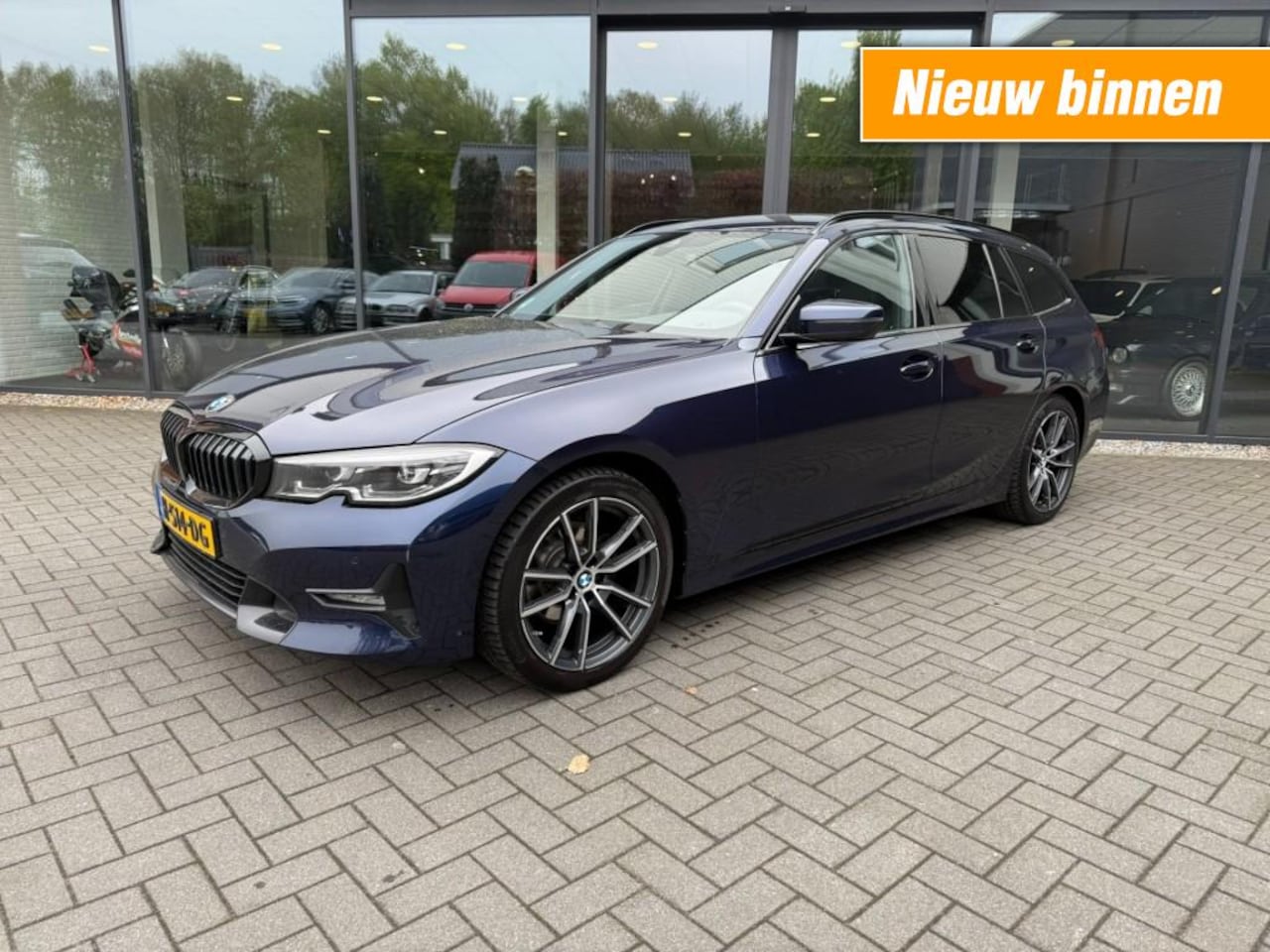 BMW 3-serie Touring - Touring 320i Sportline,Vol leer,LED,Stoelverw,Trekhk elekt.,Na - AutoWereld.nl