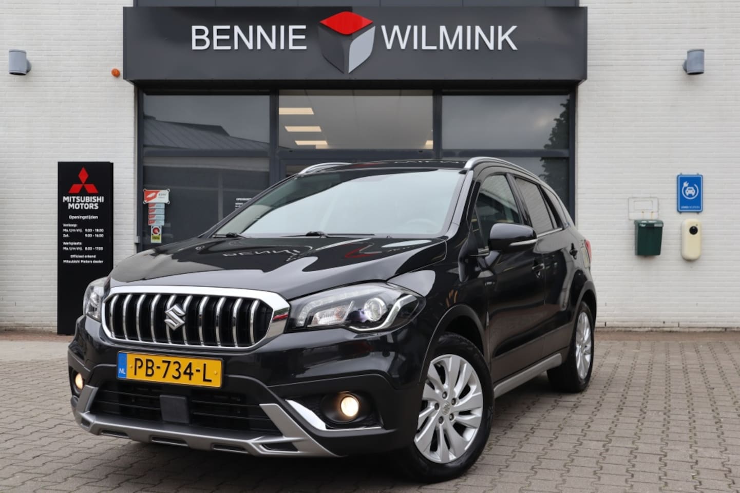 Suzuki S-Cross - 1.0 BoosterJet Exclusive Trekhaak/Navi/Apple/AndroidAuto - AutoWereld.nl