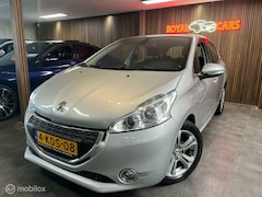 Peugeot 208 - 1.6 VTi Intuïtive/ Navi /