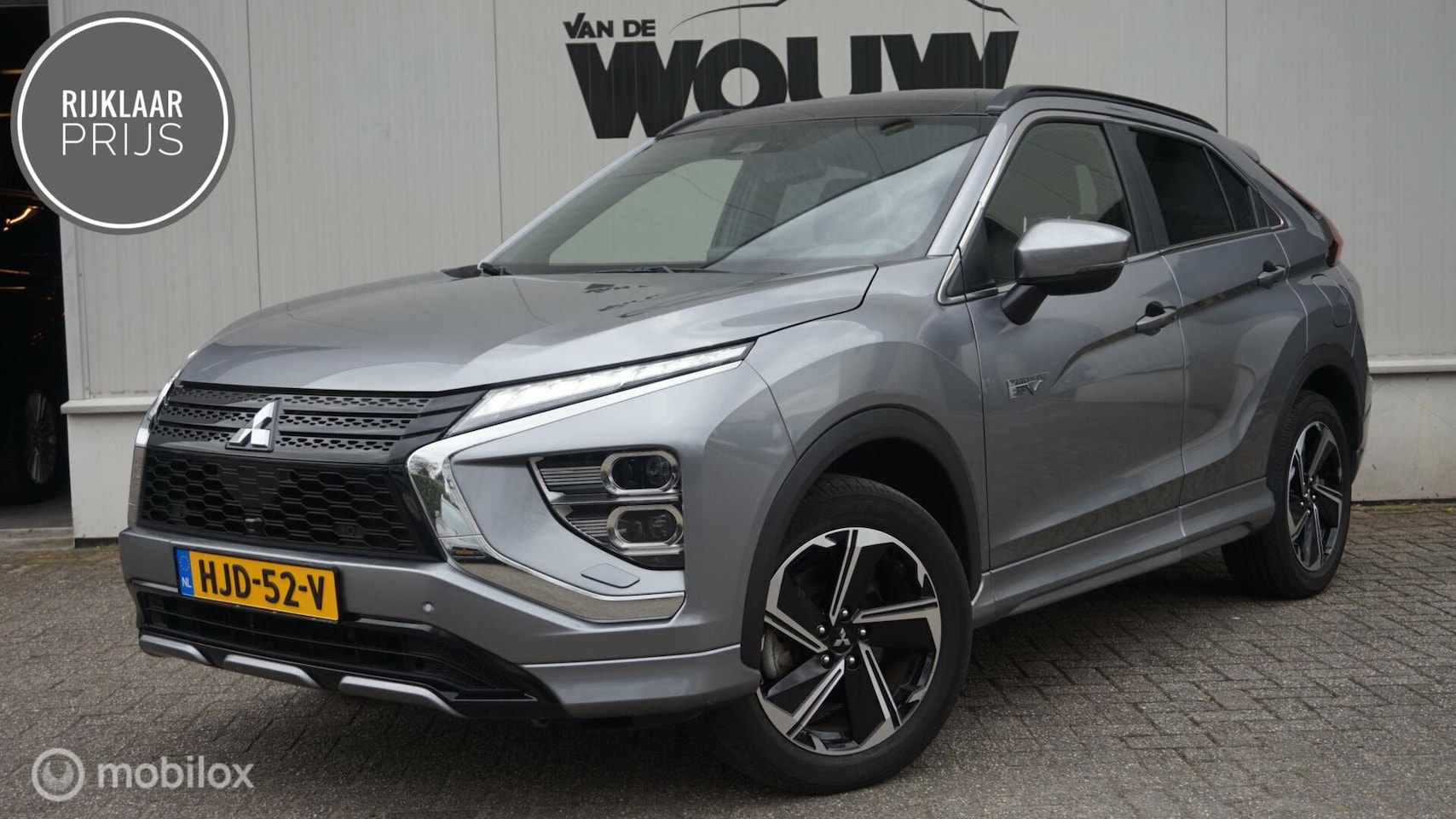 Mitsubishi Eclipse Cross - 2.4 PHEV Panoramadak | Elektr Bed Stoelen | PDC V+A | Adapt Cruise control - AutoWereld.nl