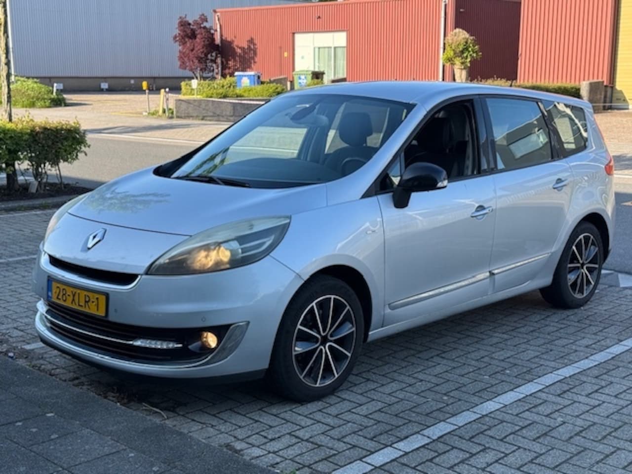 Renault Grand Scénic - 1.6 dCi Bose 1.6 dCi Bose - AutoWereld.nl