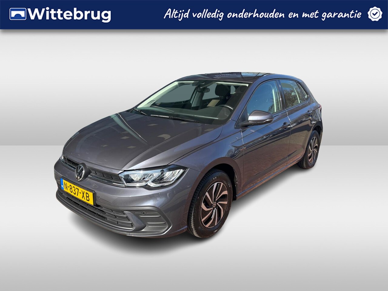 Volkswagen Polo - 1.0 TSI Life Metallic/ Digitale Cockpit/ Led/ Airco/ APP/ Parkeersensoren/ 15 lmv/ - AutoWereld.nl