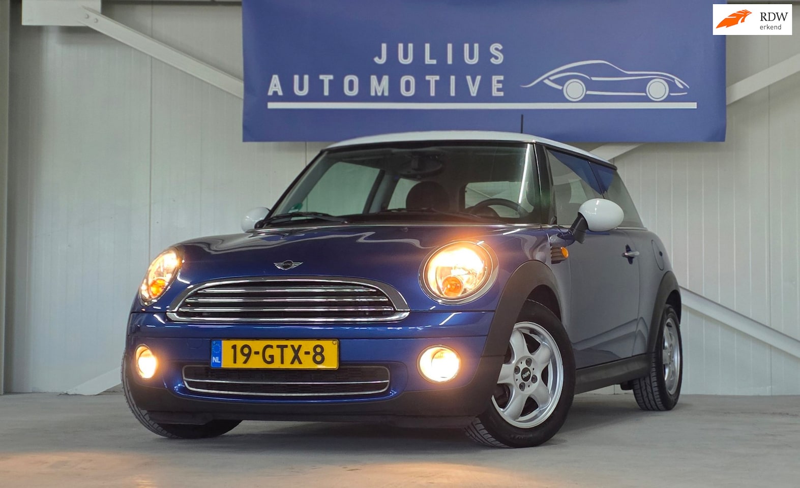 MINI Cooper - Mini 1.6 Airco Nieuwe APK Goed Onderhouden Nette Auto! - AutoWereld.nl