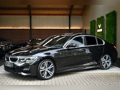 BMW 3-serie - 330i M-Sport Individual - Nappaleer - 360 Camera - Adaptive Cruise Control - Stuurverwarmi