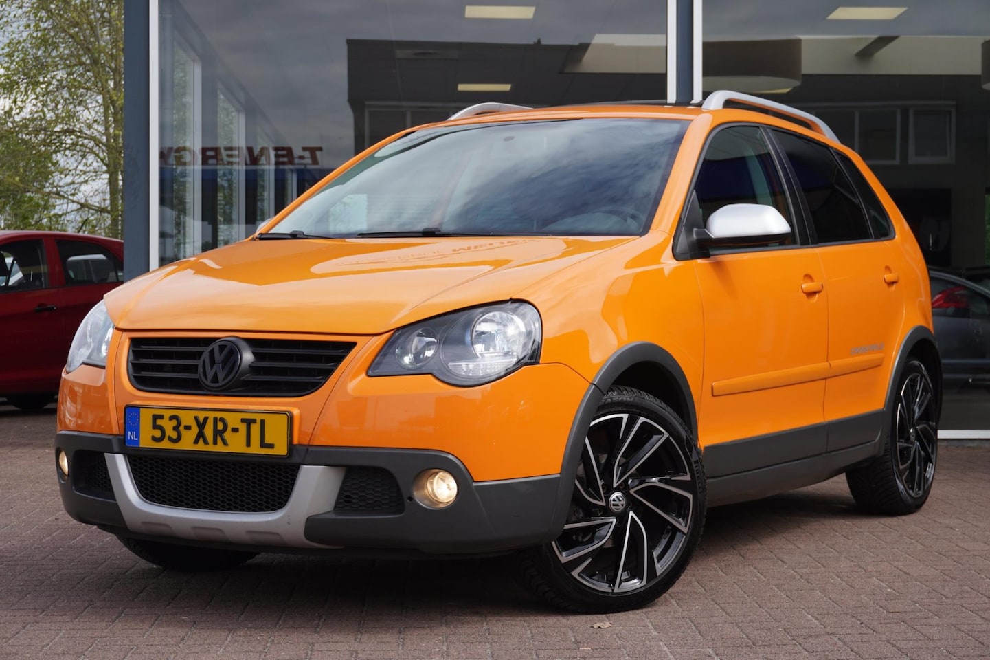 Volkswagen Polo - 1.4-16V Cross | 5deurs | Airco | Elek. Pakket | 17 inch | Vol opties | Inruil mogelijk - AutoWereld.nl