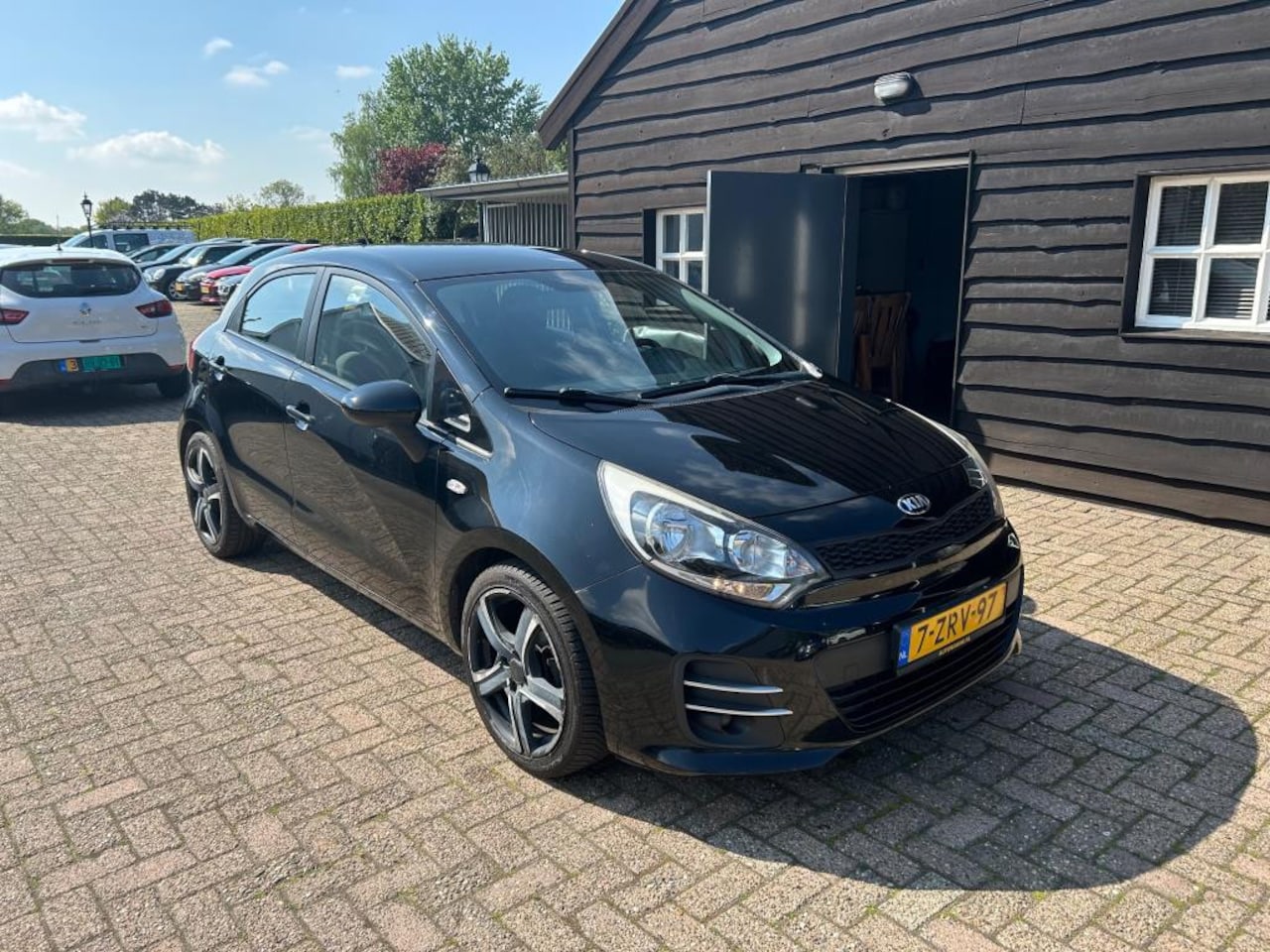 Kia Rio - 1.2 CVVT ComfortLine 1.2 CVVT ComfortLine - AutoWereld.nl
