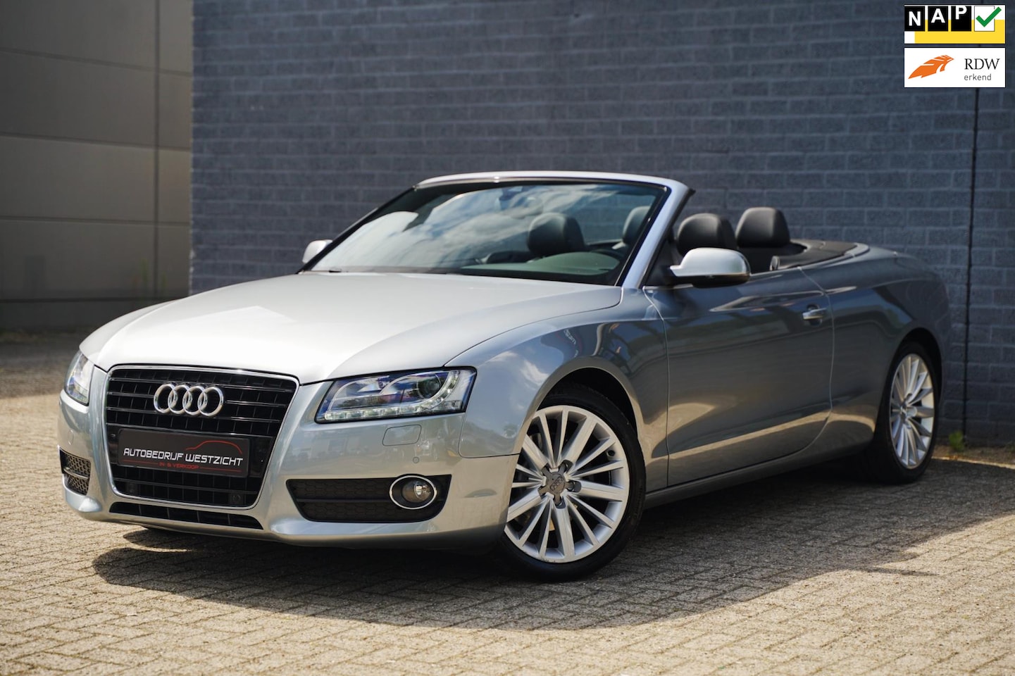 Audi A5 Cabriolet - 3.2 V6 FSI Pro Line 265pk, Automaat, Leder - AutoWereld.nl