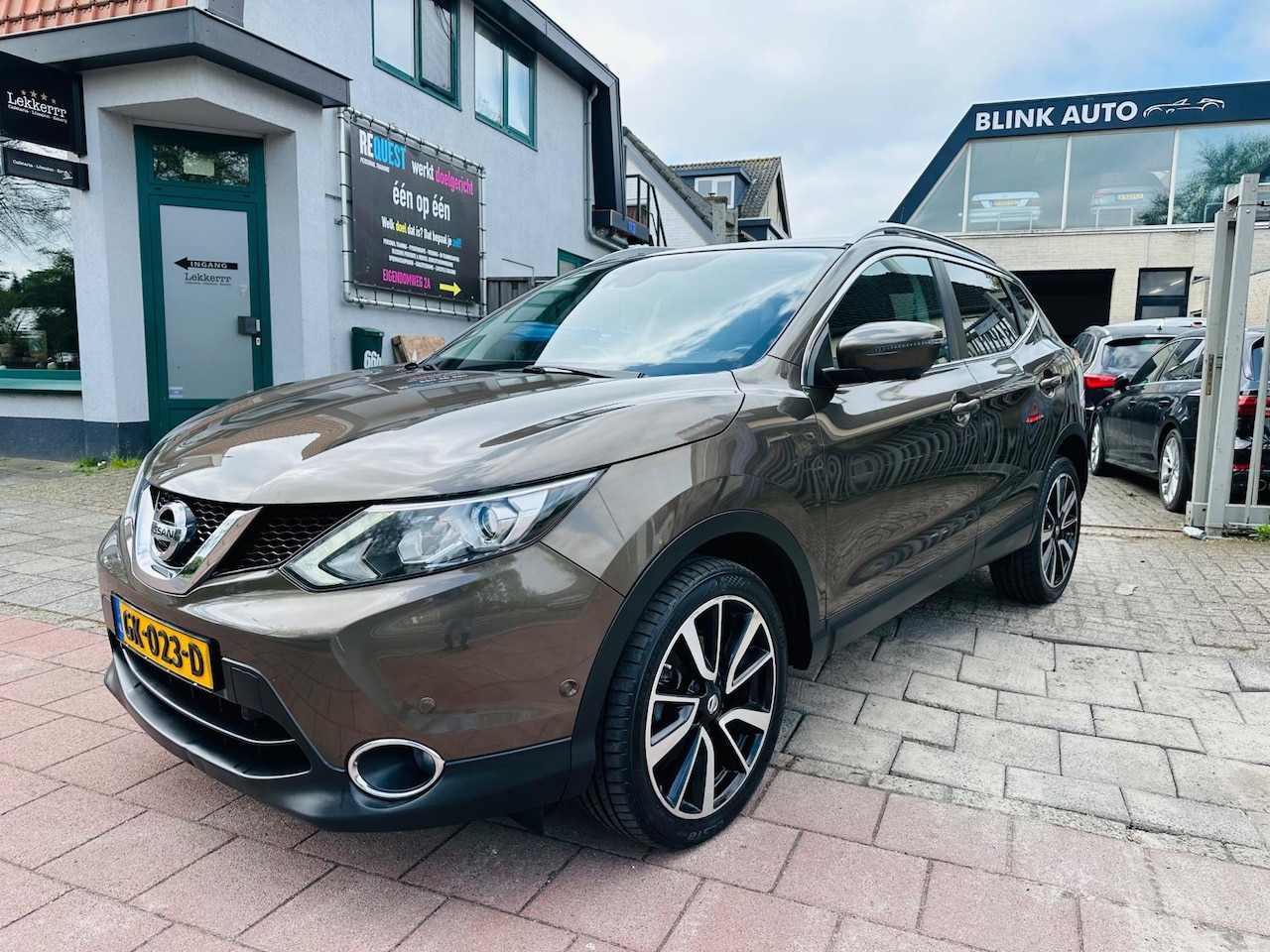 Nissan Qashqai - 1.2 Tekna Automaat Leder Camera Panorama Garantie - AutoWereld.nl