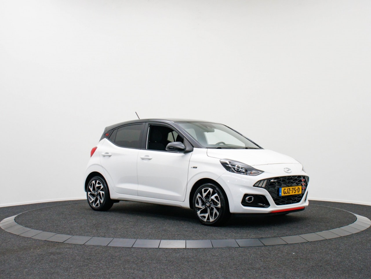 Hyundai i10 - 1.0 T-GDI N Line | 100 PK | Stoelverwarming | 5 Zitplaatsen - AutoWereld.nl