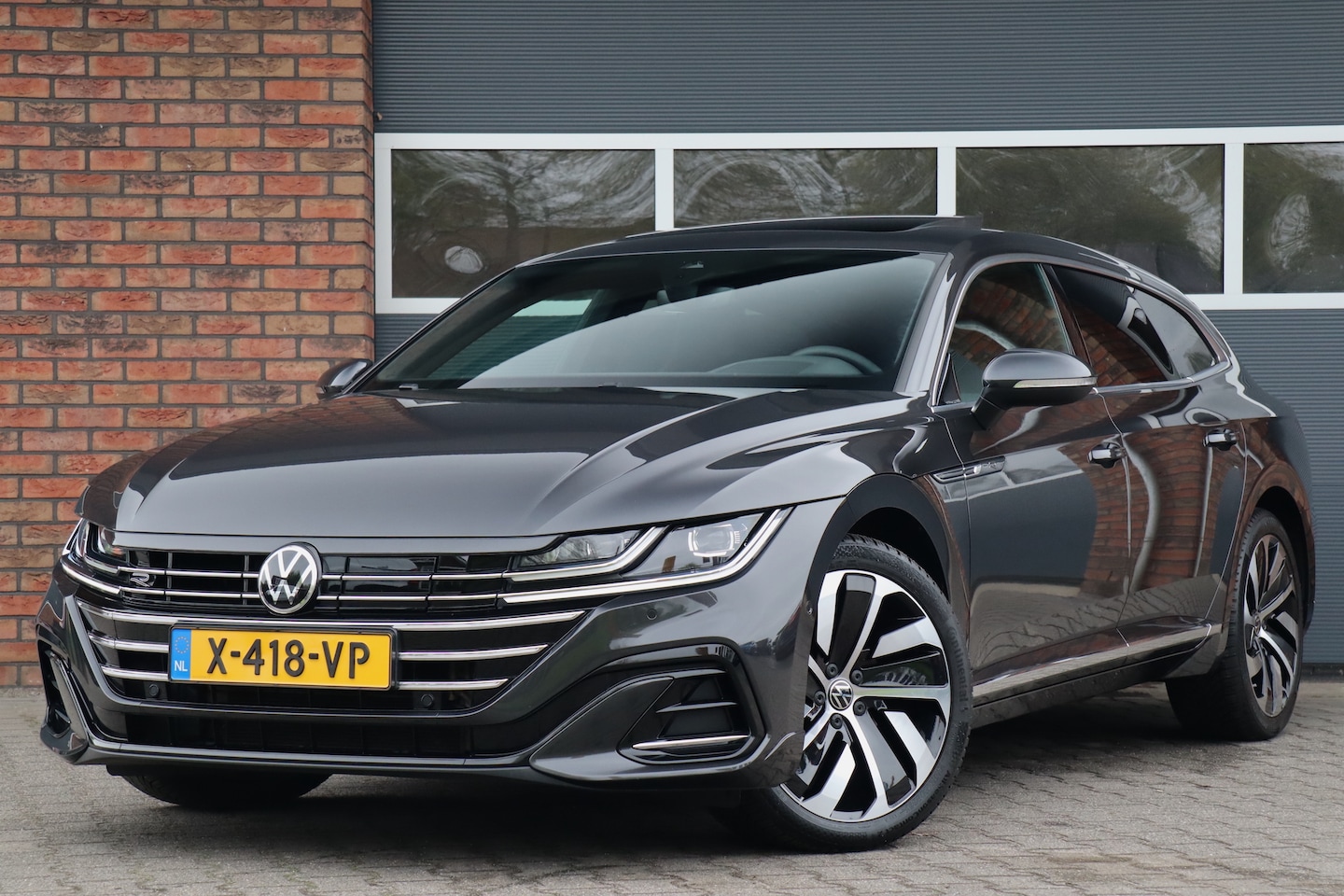Volkswagen Arteon Shooting Brake - 1.4 TSI eHybrid R-Line Business+ Pano - AutoWereld.nl