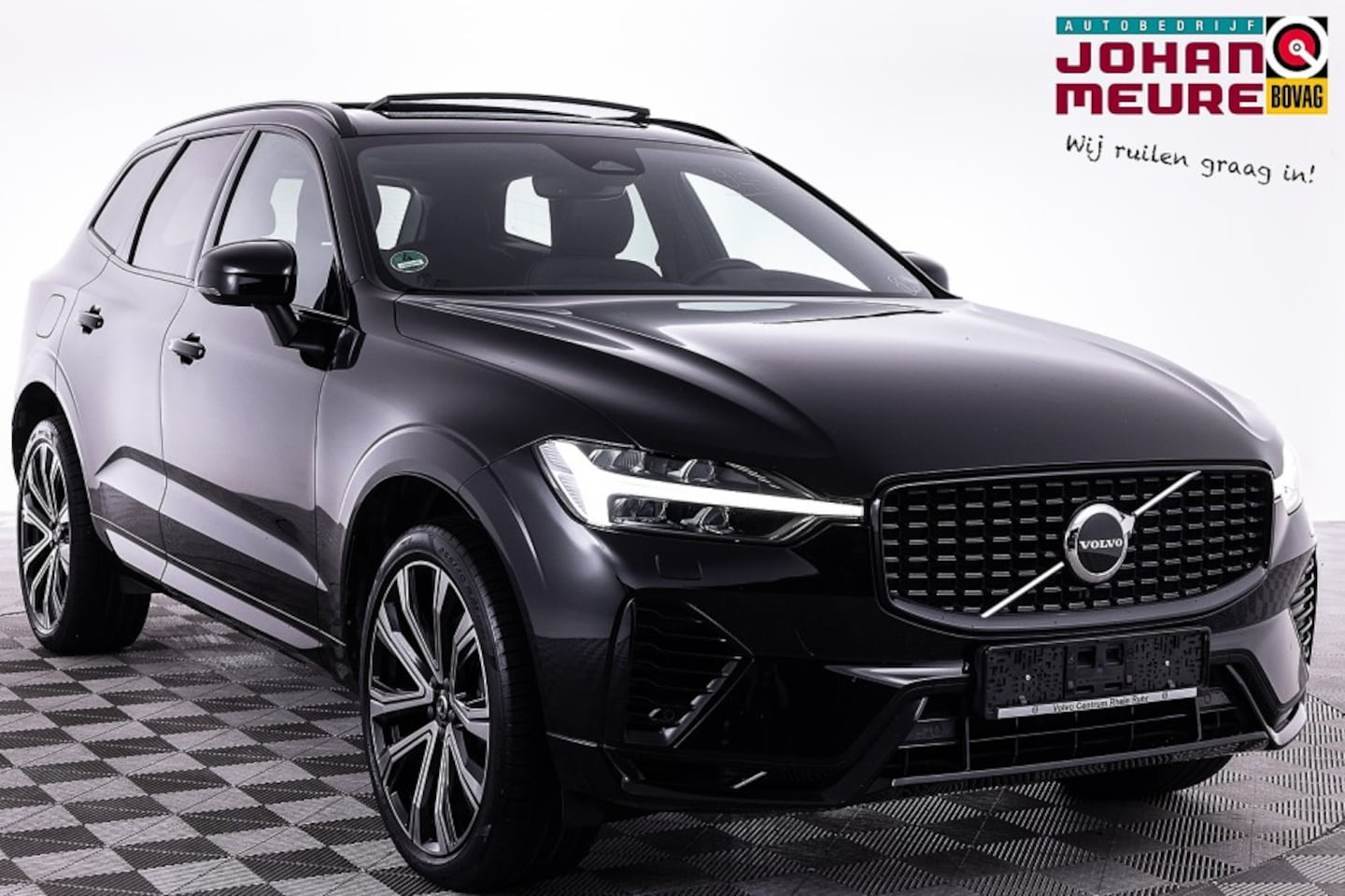 Volvo XC60 - T6 AWD Recharge R-Design | PANORAMADAK | LEDER | PHEV . - AutoWereld.nl