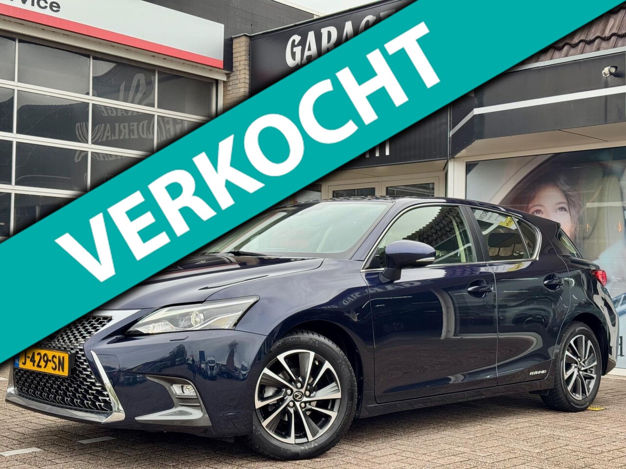 Lexus CT 200h - Business Pro | Xenon | Navi | Camera | Cruise | Climate | Iso | Flex | Full-Option! - AutoWereld.nl