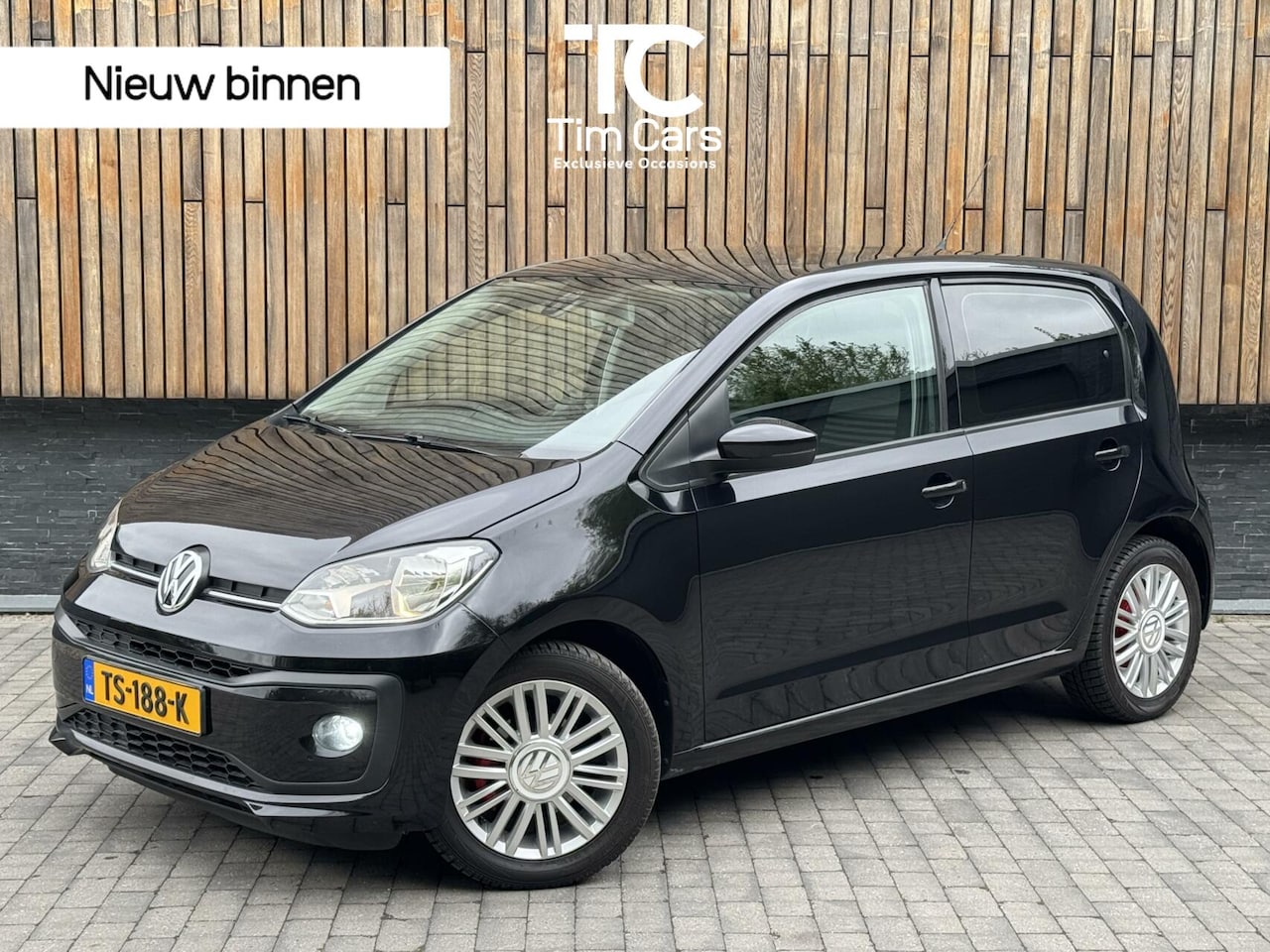 Volkswagen Up! - 1.0 BMT move up! Airco | Stoelverwarming | Bluetooth | Telefoonhouder | Lichtmetalen velge - AutoWereld.nl