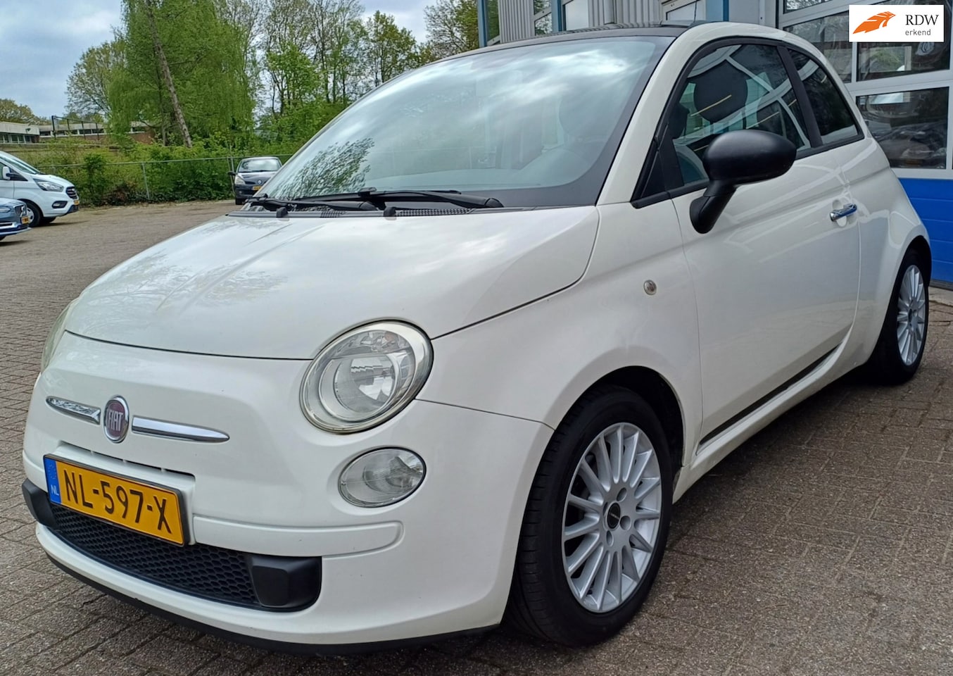 Fiat 500 - 1.4-16V Pop schuifkanteldak,Leer trekhaak. - AutoWereld.nl