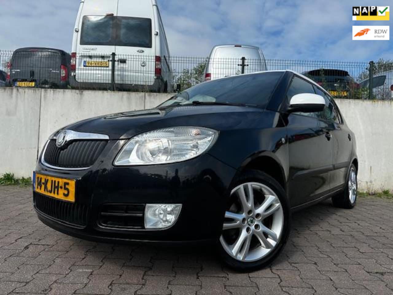 Skoda Fabia - 1.4-16V Dynamic/AIRCO/CRUISE/APK 01-2026/ZEER GOED RIJDEND AUTO/INRUIL KOOPJE/ - AutoWereld.nl
