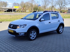 Dacia Sandero Stepway - 0.9 TCe TRERHAAK, NAVI